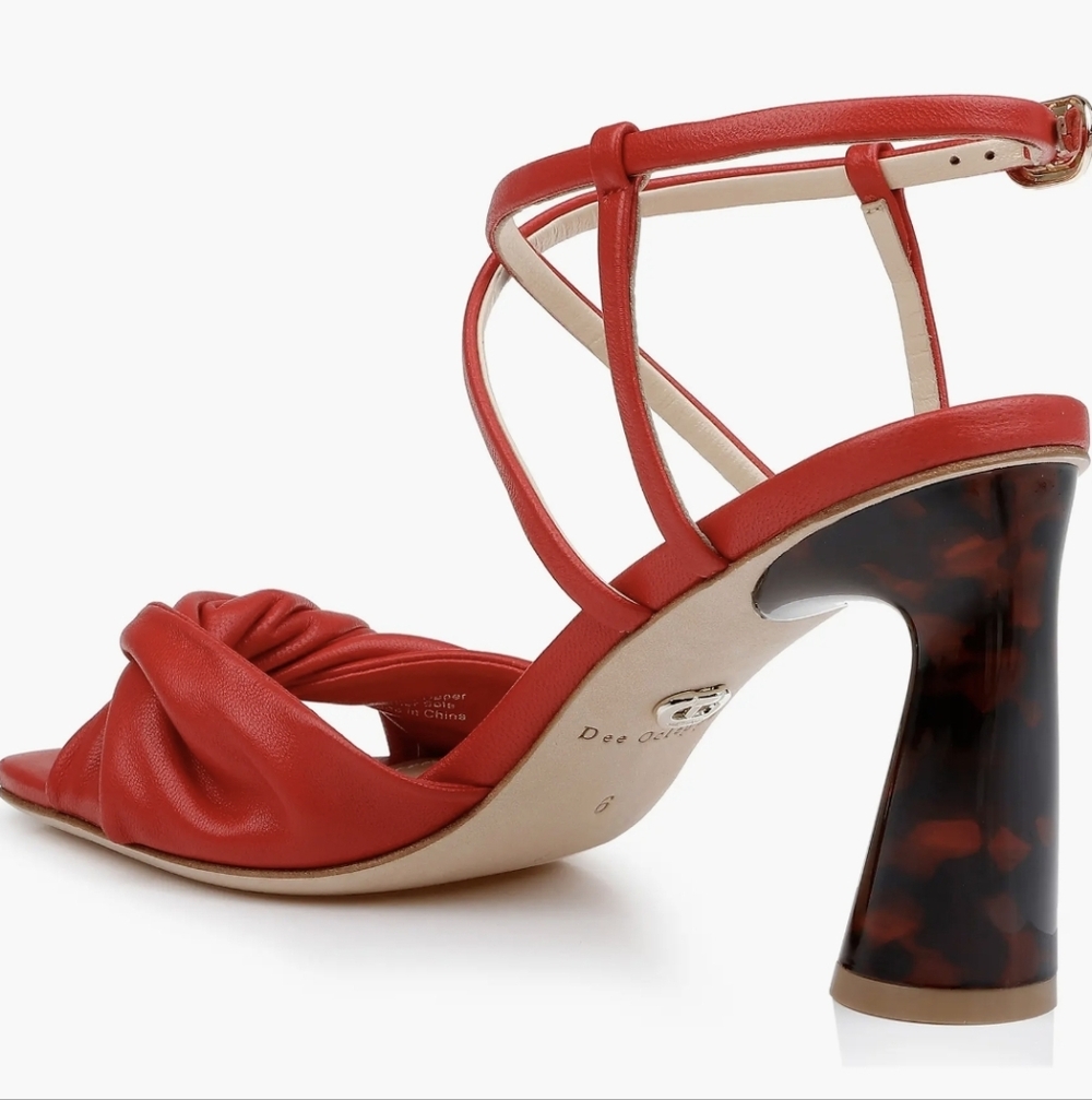 Dee Ocleppo Red Knotted Heels - Picture 2 of 8